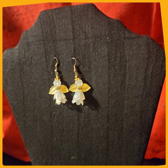 Cute Angel Bell Earrings - Picture 2 of 6